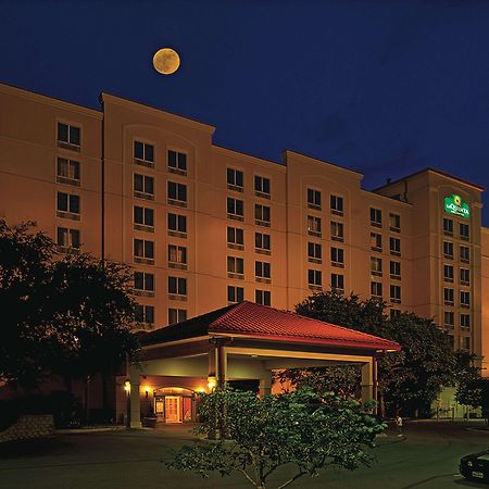 Hotel La Quinta By Wyndham San Antonio Medical Ctr. Nw Esterno foto