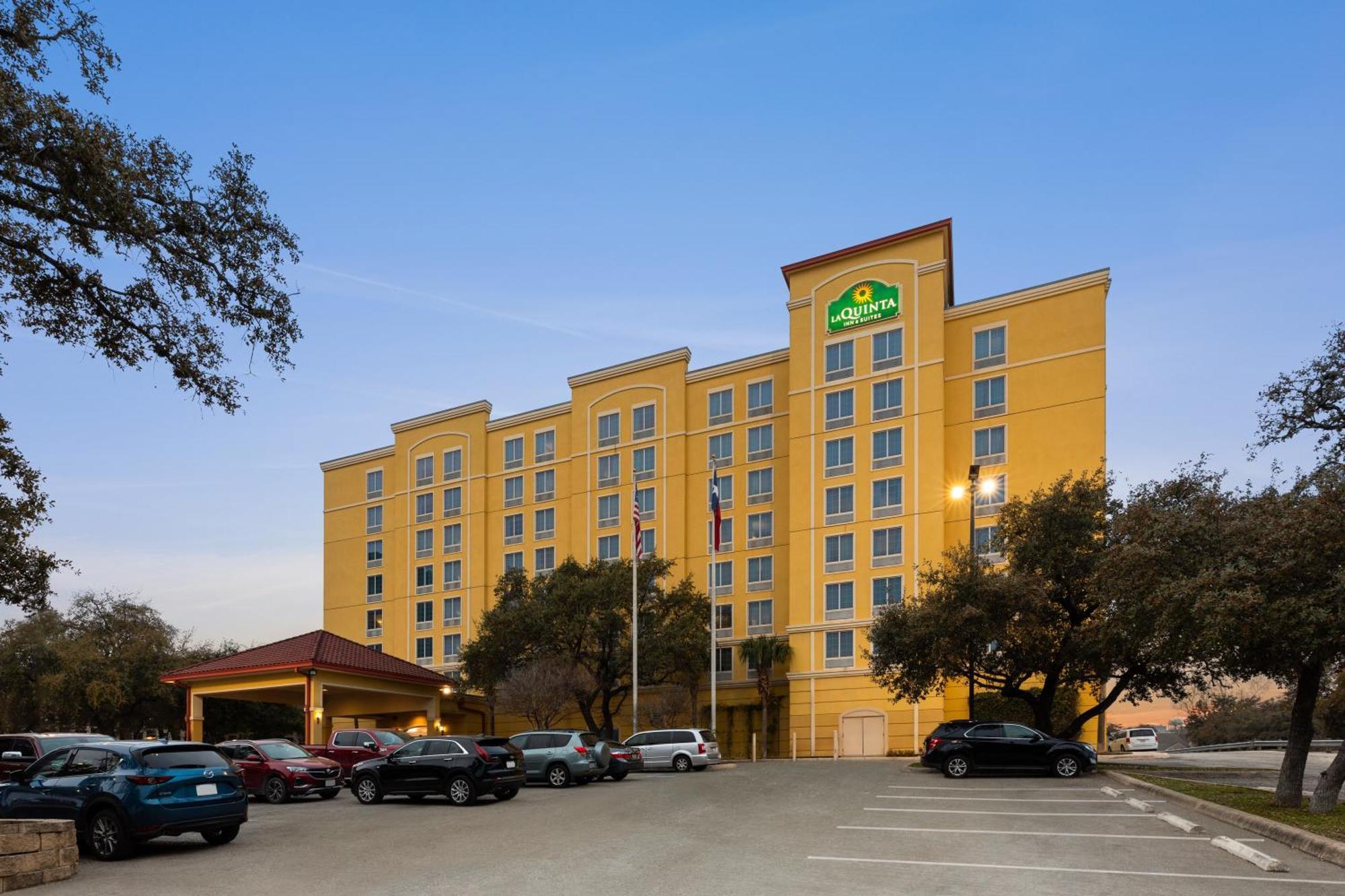 Hotel La Quinta By Wyndham San Antonio Medical Ctr. Nw Esterno foto